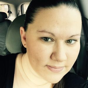 Meet your Posher, Helen